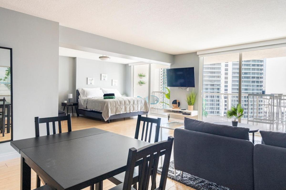 Brickell Center W/city & Bay View + Free Parking! Appartamento